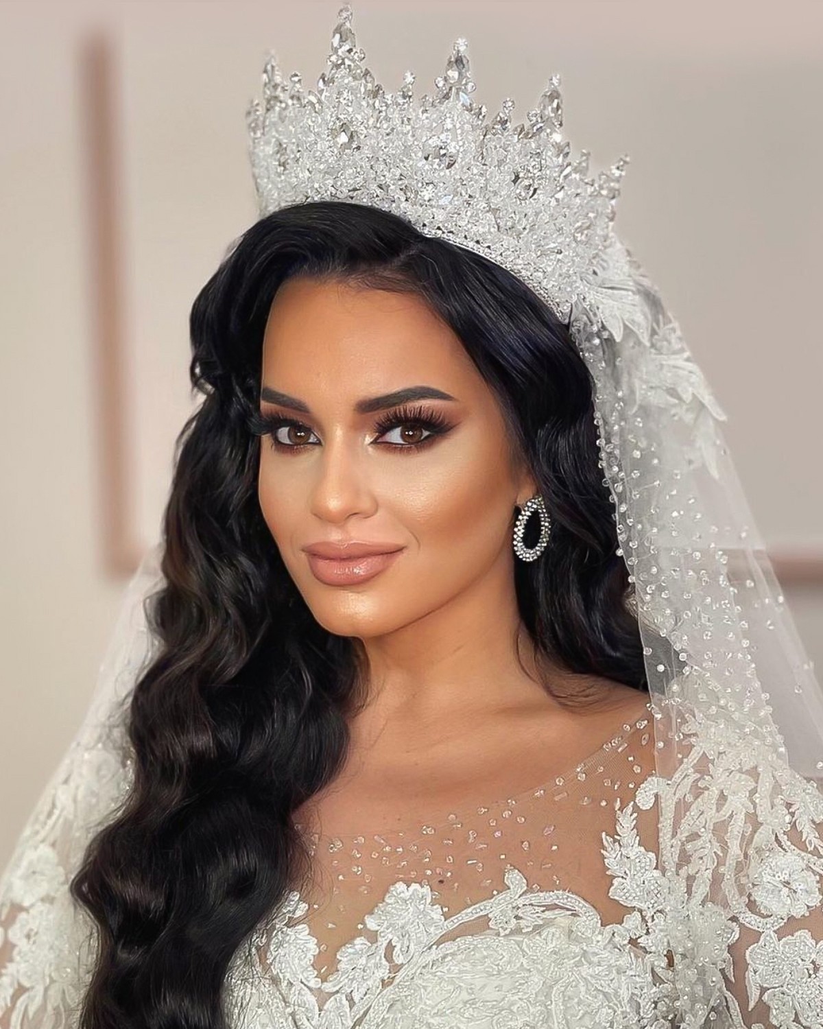 Bridal crown deals