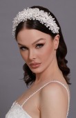 Bridal Crown Accessories Models Wedding Dress White Dress4