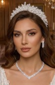 Bridal Crown Models Design Wedding Engagement Henna