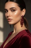 Kristal Taşlı Küpe Nişan Düğün Tasarım Kına Şık Küpe Modelleri