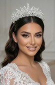 Bridal Crown Models Design Wedding Engagement Henna