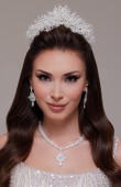 types of bridal crowns engagement crowns wedding crown jewelry royal crown queen crown diadem tiara