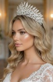 types of bridal crowns engagement crowns wedding crown jewelry royal crown queen crown diadem tiara