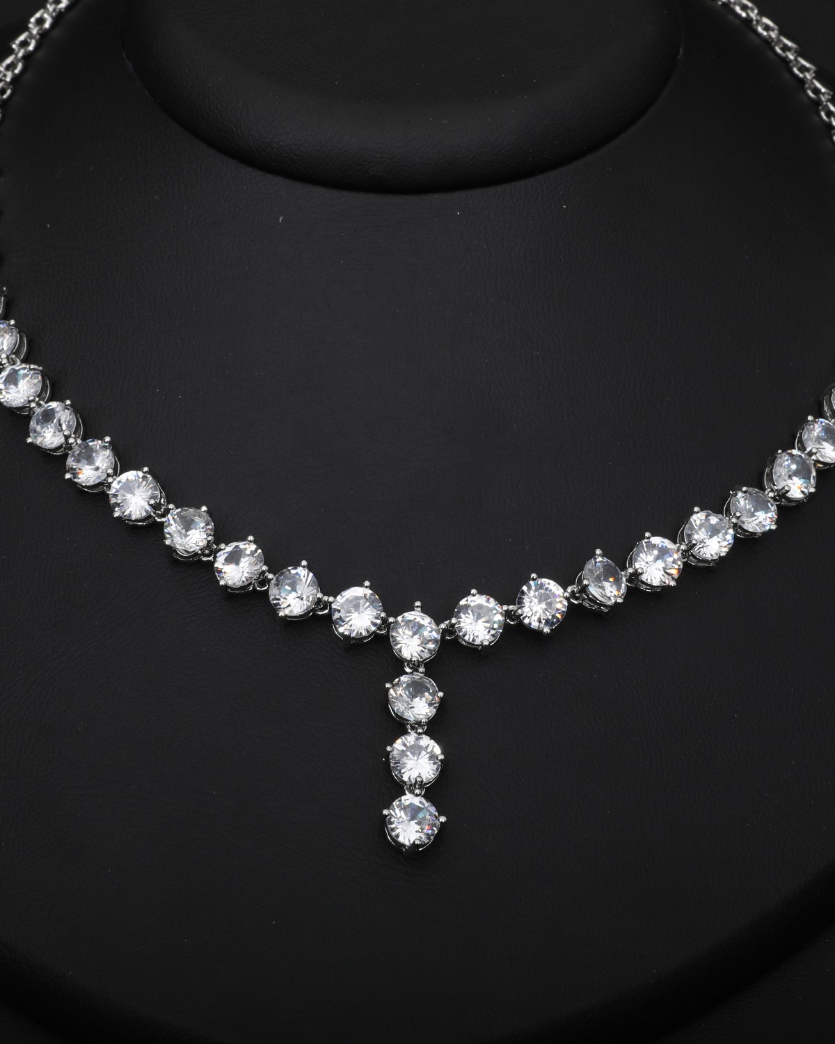 Ais Crystal Stone Set Necklace Buy Now.