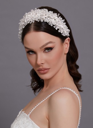 Bridal Crown Accessories Models Wedding Dress White Dress4