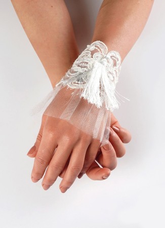 Bridal Gloves Models Design Wedding Henna Engagement Bride