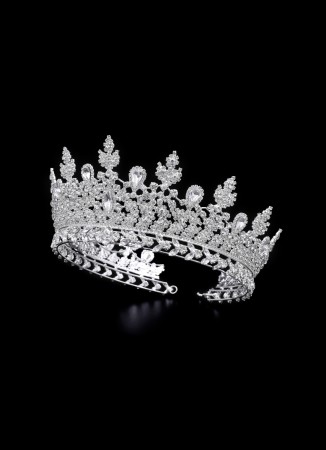 Cake crown, birthday cake crown, birthday cake, queen cake, queen crown cake