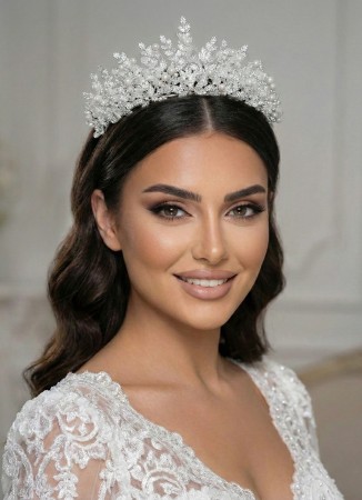 Bridal Crown Models Design Wedding Engagement Henna