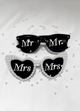 Couple glasses Wedding glasses Groom glasses Party glasses Bride to be party decorations