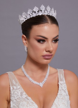 Bridal Crown Models Design Wedding Engagement Henna