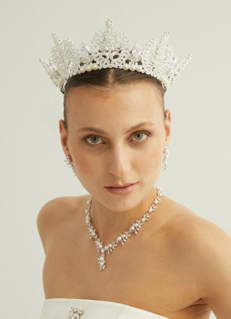 Bridal Crown Models Design Wedding Engagement