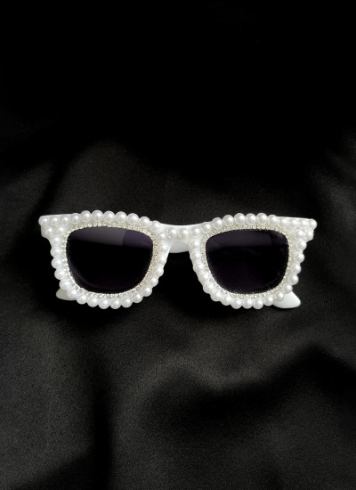 Party glasses, bride to be party decorations, birthday